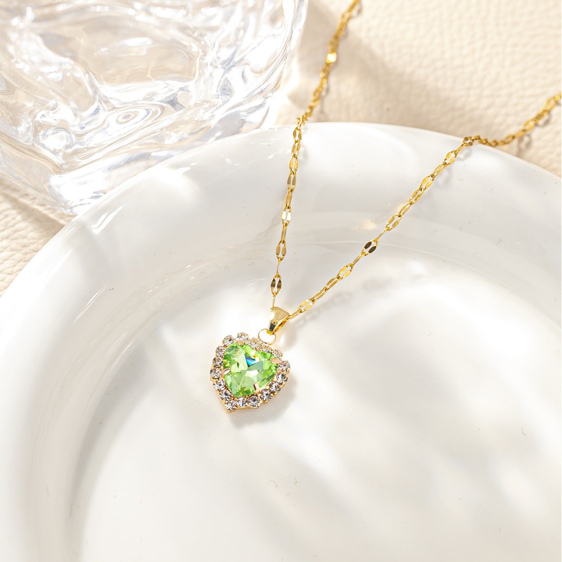 Wholesale Twelve Birthstone Necklace Micro-Inlaid Zirconia Heart-Shaped Clavicle Necklace